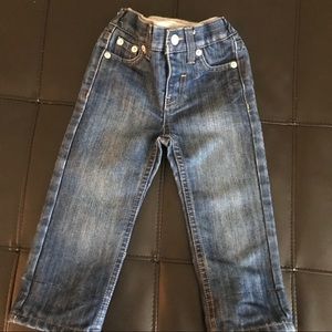 Toddler boys Levi’s jeans